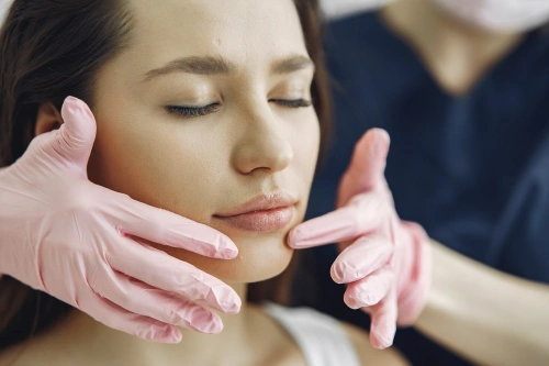 Lip Peels Treatment
